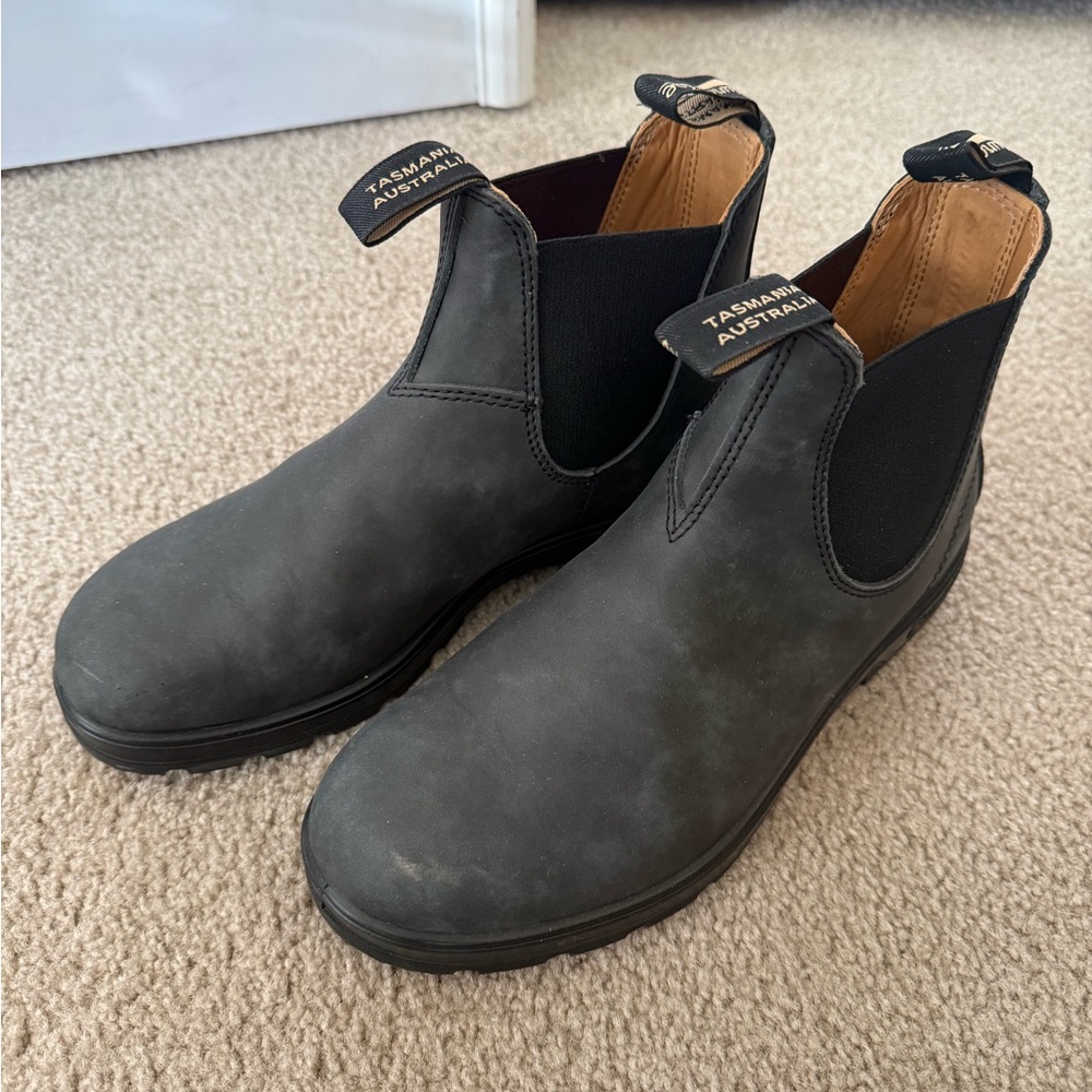 Blundstone Men's 587 Chelsea Boots - US Size 9.5 - Antique Black